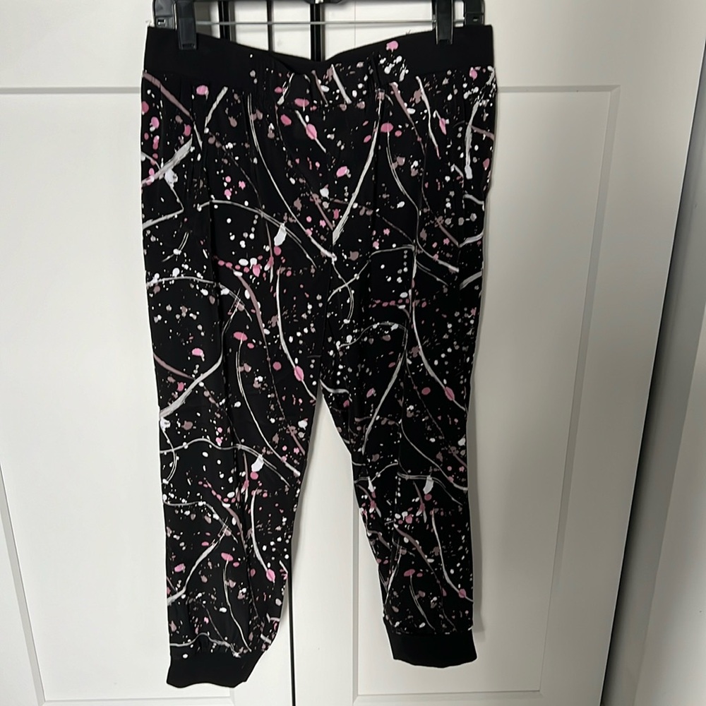 NY&Co SoHo Joggers - M